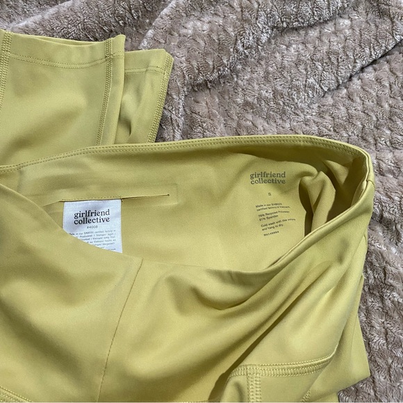 Girlfriend Collective Compression Leggings - Picture 2 of 3